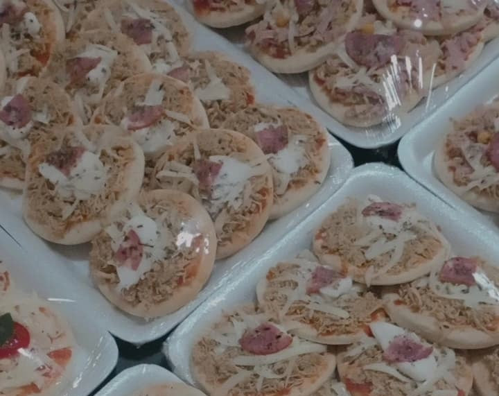 Mini Pizzas Baby - Pacote com 12 un (Até 3 sabores)