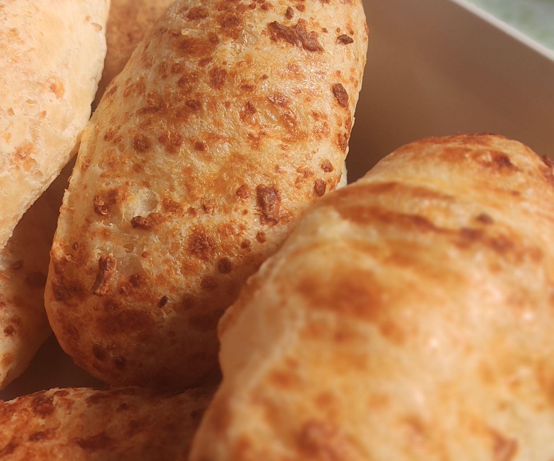Biscoito de Queijo com Provolone